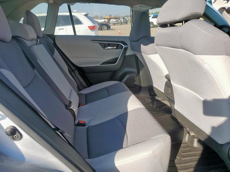 JTMW1RFV3KD031852 - 2019 TOYOTA RAV4 XLE ვერცხლისფერი ფოტო 10