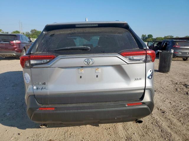 JTMW1RFV3KD031852 - 2019 TOYOTA RAV4 XLE ვერცხლისფერი ფოტო 6