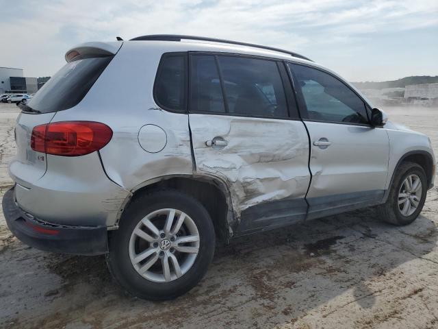 WVGAV7AX3HK002900 - 2017 VOLKSWAGEN TIGUAN S SILVER photo 3