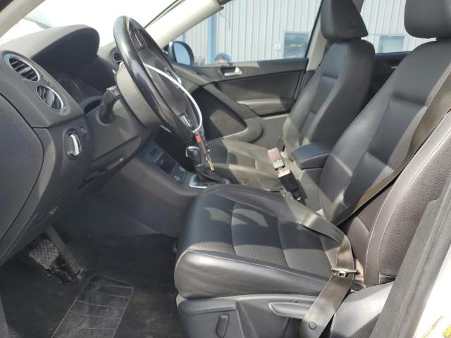 WVGAV7AX3HK002900 - 2017 VOLKSWAGEN TIGUAN S SILVER photo 7