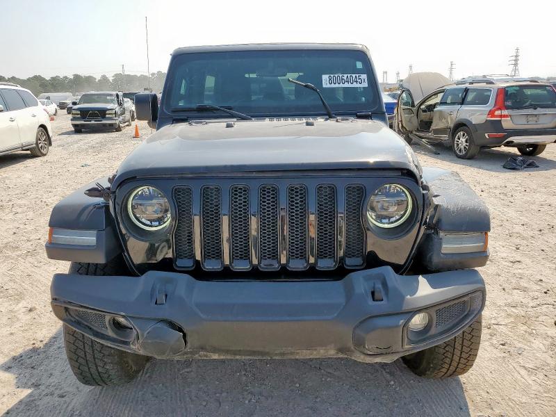 1C4HJXEN8NW262561 - 2022 JEEP WRANGLER U SAHARA Qara foto 5