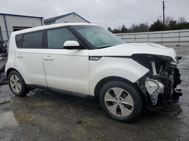 KNDJN2A20G7251359 - 2016 KIA SOUL WHITE photo 4