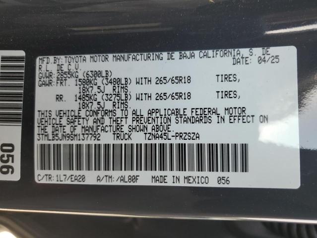 3TMLB5JN9SM137792 - 2025 TOYOTA TACOMA DOUBLE CAB GRAY photo 12