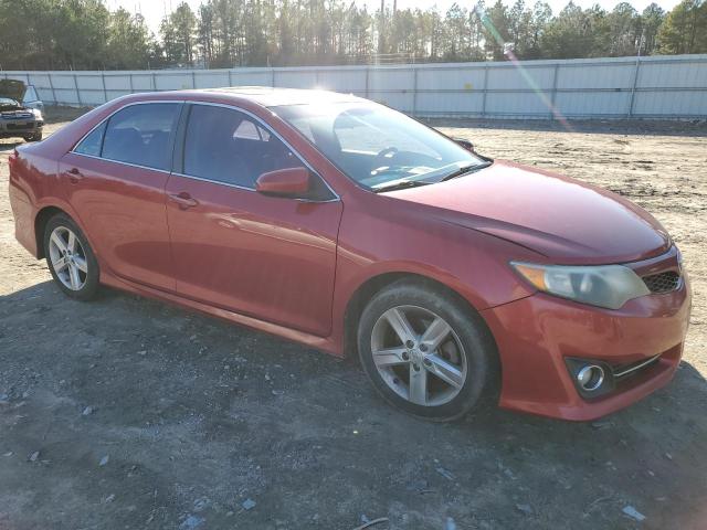 4T1BF1FK4EU747117 - 2014 TOYOTA CAMRY L RED photo 4