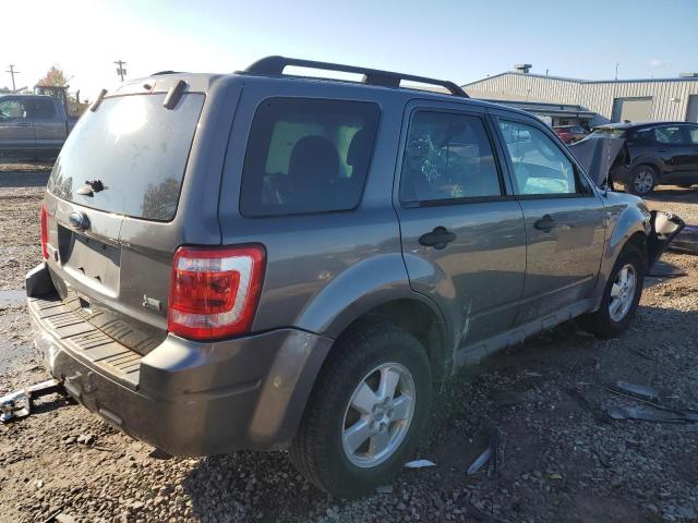 1FMCU9DG4CKC69801 - 2012 FORD ESCAPE XLT ნაცრისფერი ფოტო 3