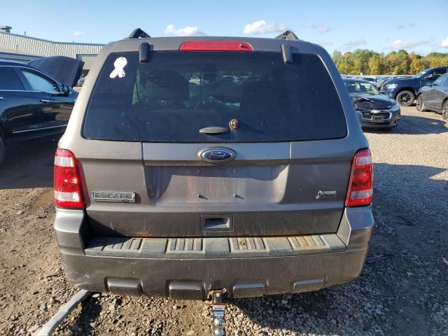 1FMCU9DG4CKC69801 - 2012 FORD ESCAPE XLT ნაცრისფერი ფოტო 6