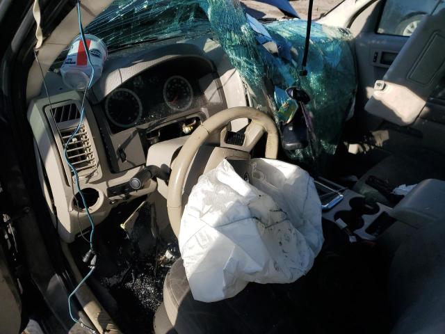 1FMCU9DG4CKC69801 - 2012 FORD ESCAPE XLT ნაცრისფერი ფოტო 8