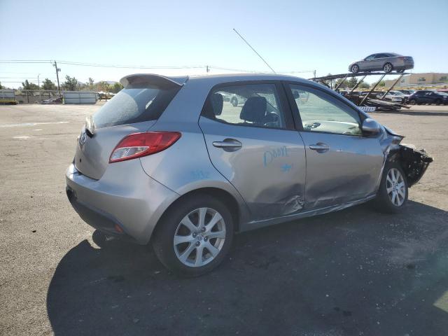 JM1DE1HZ3B0103735 - 2011 MAZDA MAZDA2 SILVER photo 3