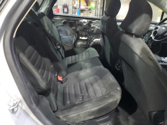 3FA6P0HD6JR222479 - 2018 FORD FUSION SE SILVER photo 10