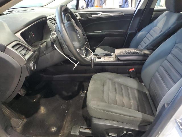 3FA6P0HD6JR222479 - 2018 FORD FUSION SE SILVER photo 7