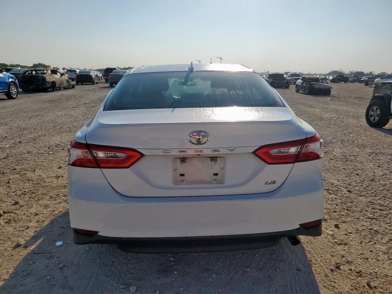 4T1C11AK6LU357188 - 2020 TOYOTA CAMRY LE WHITE photo 6