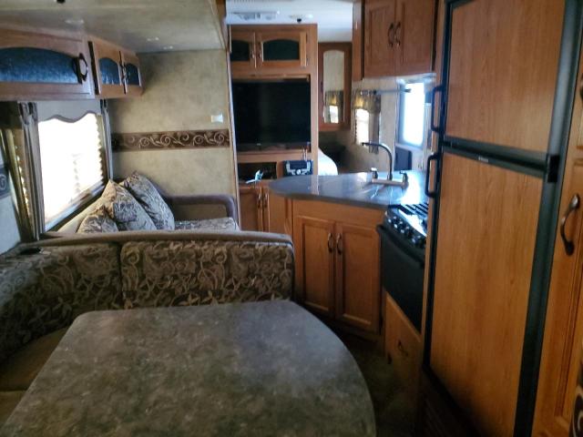 4YDT31126C1530446 - 2012 KEYSTONE SPRINTER WHITE photo 5