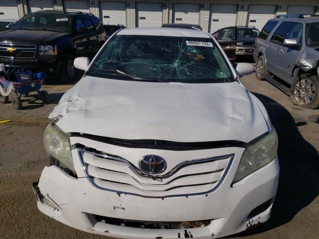 4T1BF3EK9BU757179 - 2011 TOYOTA CAMRY BASE WHITE photo 5