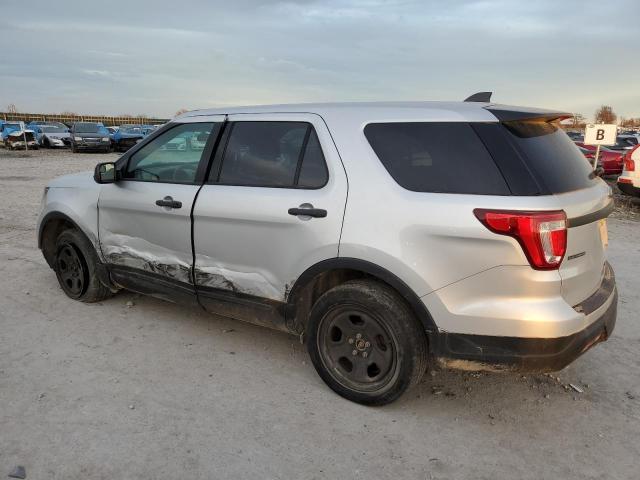 1FM5K8AR4JGA99583 - 2018 FORD EXPLORER POLICE INTERCEPTOR Silber Foto 2