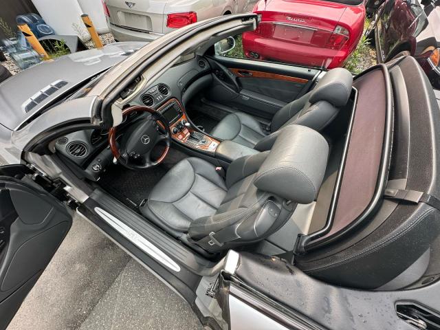 WDBSK75F23F029475 - 2003 MERCEDES-BENZ SL 500R GRAY photo 14