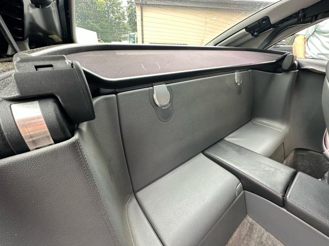 WDBSK75F23F029475 - 2003 MERCEDES-BENZ SL 500R GRAY photo 6