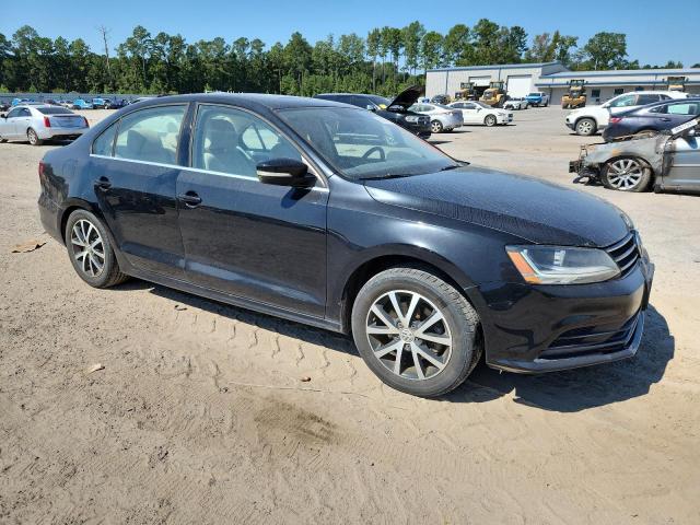 3VWDB7AJ7HM295213 - 2017 VOLKSWAGEN JETTA SE BLACK photo 4
