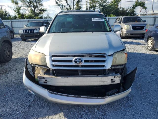 JTEDP21A140023823 - 2004 TOYOTA HIGHLANDER BASE Silber Foto 5