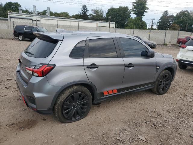 JA4AR3AU9LU022387 - 2020 MITSUBISHI OUTLANDER ES 银色 照片 3