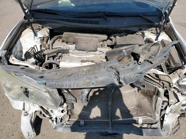 4T1BF1FK6HU286944 - 2017 TOYOTA CAMRY LE WHITE photo 11