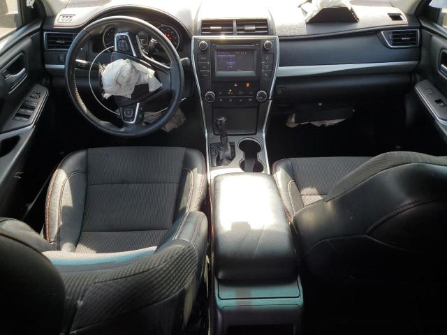 4T1BF1FK6HU286944 - 2017 TOYOTA CAMRY LE WHITE photo 8