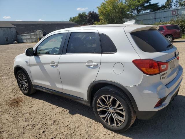JA4AP3AU1KU028298 - 2019 MITSUBISHI OUTLANDER ES WHITE photo 2