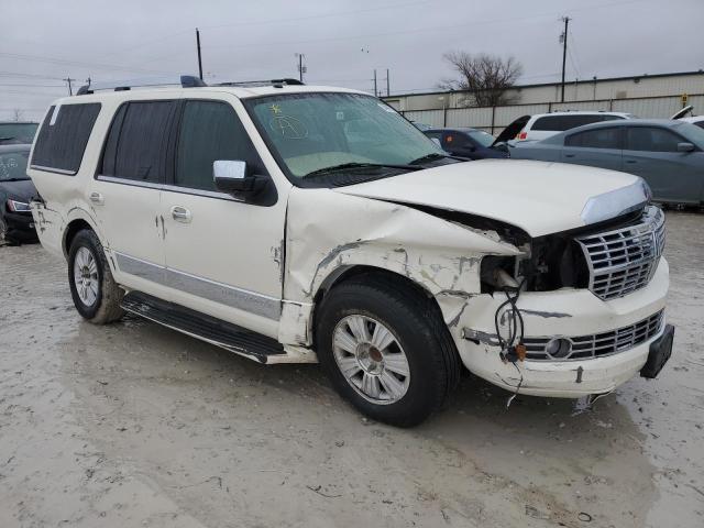 5LMFU27597LJ18173 - 2007 LINCOLN NAVIGATOR CREAM photo 4