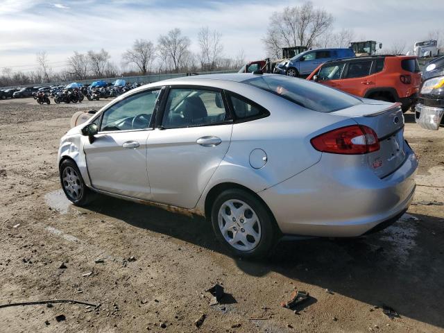 3FADP4BJ6DM107749 - 2013 FORD FIESTA SE SILVER photo 2