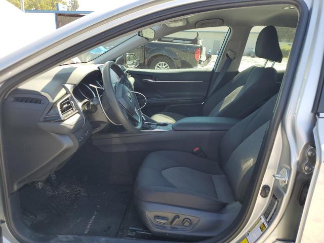 4T1C11AK3NU637945 - 2022 TOYOTA CAMRY LE ნაცრისფერი ფოტო 7