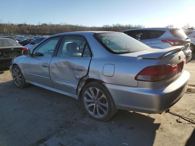 1HGCG16512A051720 - 2002 HONDA ACCORD EX SILVER photo 2