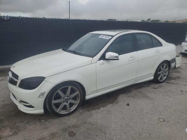 2011 MERCEDES-BENZ C 300, 