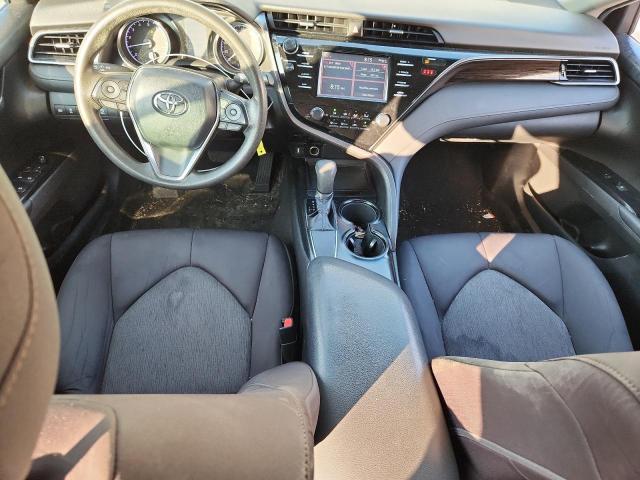 4T1B11HK6KU260119 - 2019 TOYOTA CAMRY L WHITE photo 8