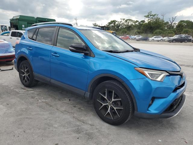 JTMNFREV0GD086457 - 2016 TOYOTA RAV4 SE BLUE photo 4