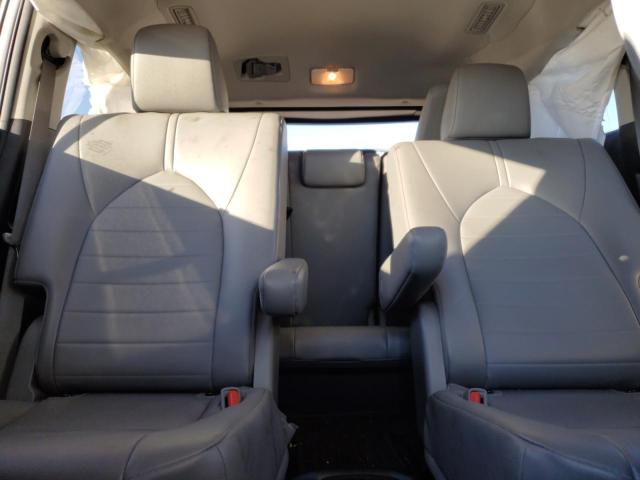 5TDGZRBH9NS164041 - 2022 TOYOTA HIGHLANDER XLE SILVER photo 10