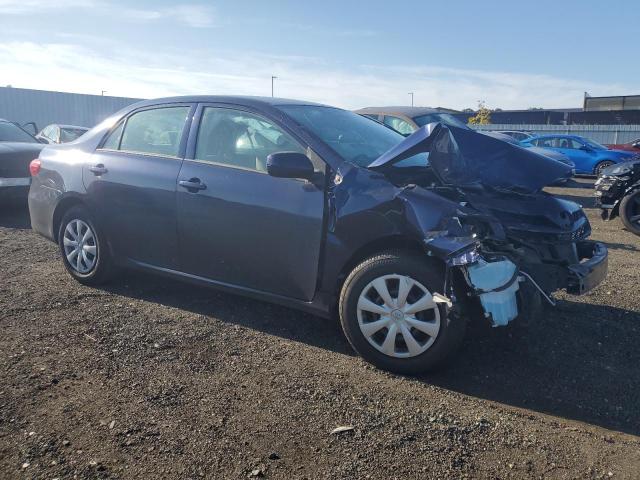 2T1BU4EE7DC072768 - 2013 TOYOTA COROLLA BASE ლურჯი ფოტო 4