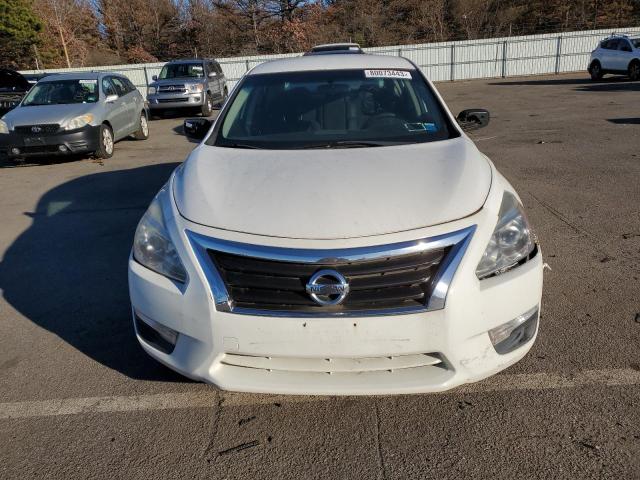 1N4AL3AP8FC432387 - 2015 NISSAN ALTIMA 2.5 WHITE photo 5