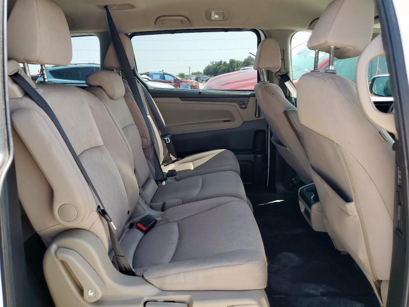 5FNRL6H51KB016102 - 2019 HONDA ODYSSEY EX WHITE photo 11