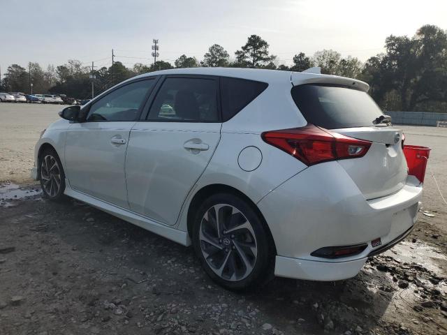 JTNKARJE2GJ517174 - 2016 TOYOTA SCION IM WHITE photo 2