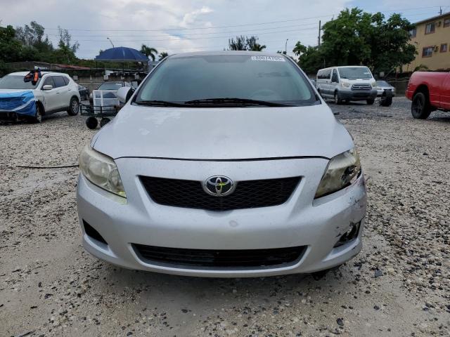 2T1BU4EE9AC302211 - 2010 TOYOTA COROLLA BASE SILVER photo 5