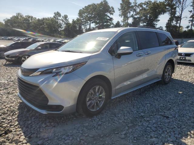 2021 TOYOTA SIENNA LE, 