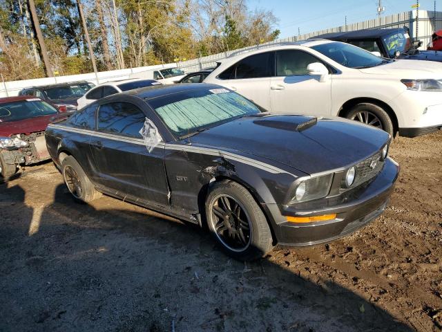 1ZVFT82H575198569 - 2007 FORD MUSTANG GT SILVER photo 4