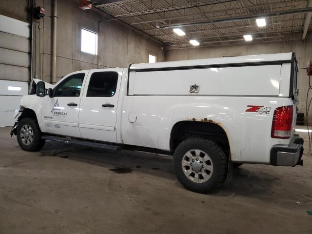 1GT120C89DF243650 - 2013 GMC SIERRA K2500 SLE WHITE photo 2