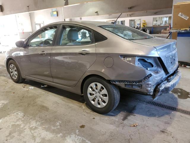 KMHCT4AE4HU388954 - 2017 HYUNDAI ACCENT SE GRAY photo 2