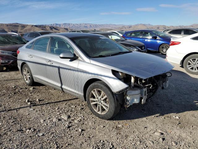 5NPE24AF7GH347106 - 2016 HYUNDAI SONATA SE SILVER photo 4