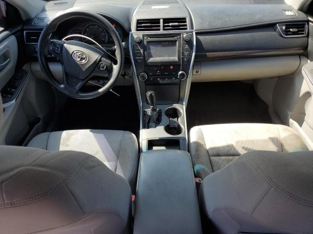 4T4BF1FK3FR465736 - 2015 TOYOTA CAMRY LE 灰色 照片 8