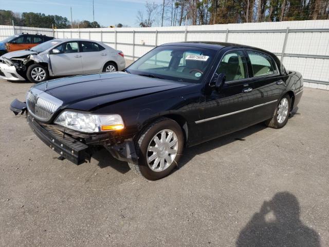 2011 LINCOLN TOWN CAR SIGNATURE LIMITED, 