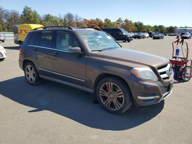 WDCGG8JB8FG408748 - 2015 MERCEDES-BENZ GLK 350 4MATIC BROWN photo 4