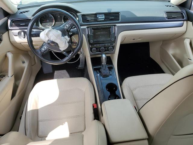 1VWAA7A37JC015594 - 2018 VOLKSWAGEN PASSAT S WHITE photo 8