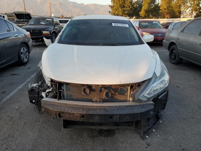 1N4AL3AP2HC475142 - 2017 NISSAN ALTIMA 2.5 WHITE photo 5