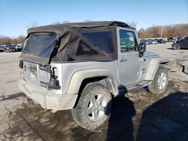 1J4FA24168L544450 - 2008 JEEP WRANGLER X SILVER photo 3